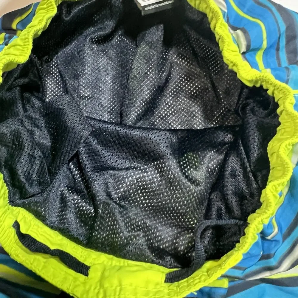 Nike Mens Swim Trunks Shorts Size M Medium Neon Green Volts Mesh Lined Pockets